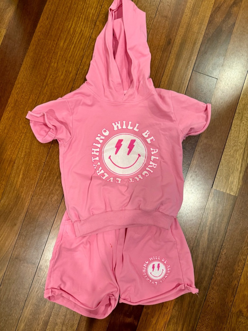 Lola and the Boys Pink Smiley Short Sleeve Hoodie & Shorts Set Sz 6 *see pics!